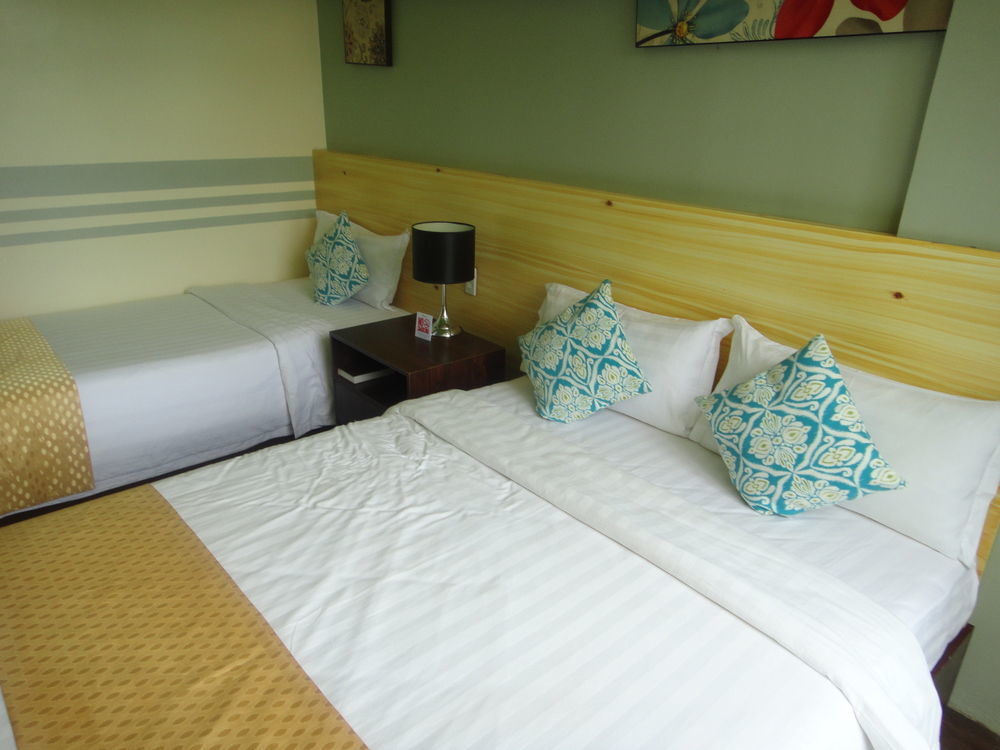 פורטו פרינססה Aziza Paradise Hotel מראה חיצוני תמונה